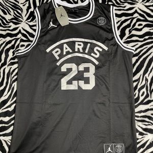 PSG x JORDAN basketball collab